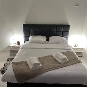 Apartment Prachtige In Centrum Met Badkamer ! Belgium
