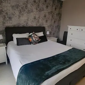  Apartment Gezellig In Brugge, Nabij Damme. Belgium