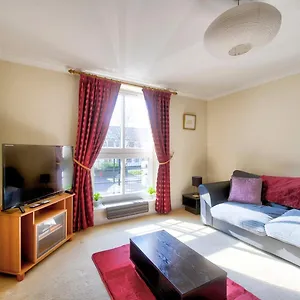  Apartment Guestready - 3bdr W/ Private Parking United Kingdom